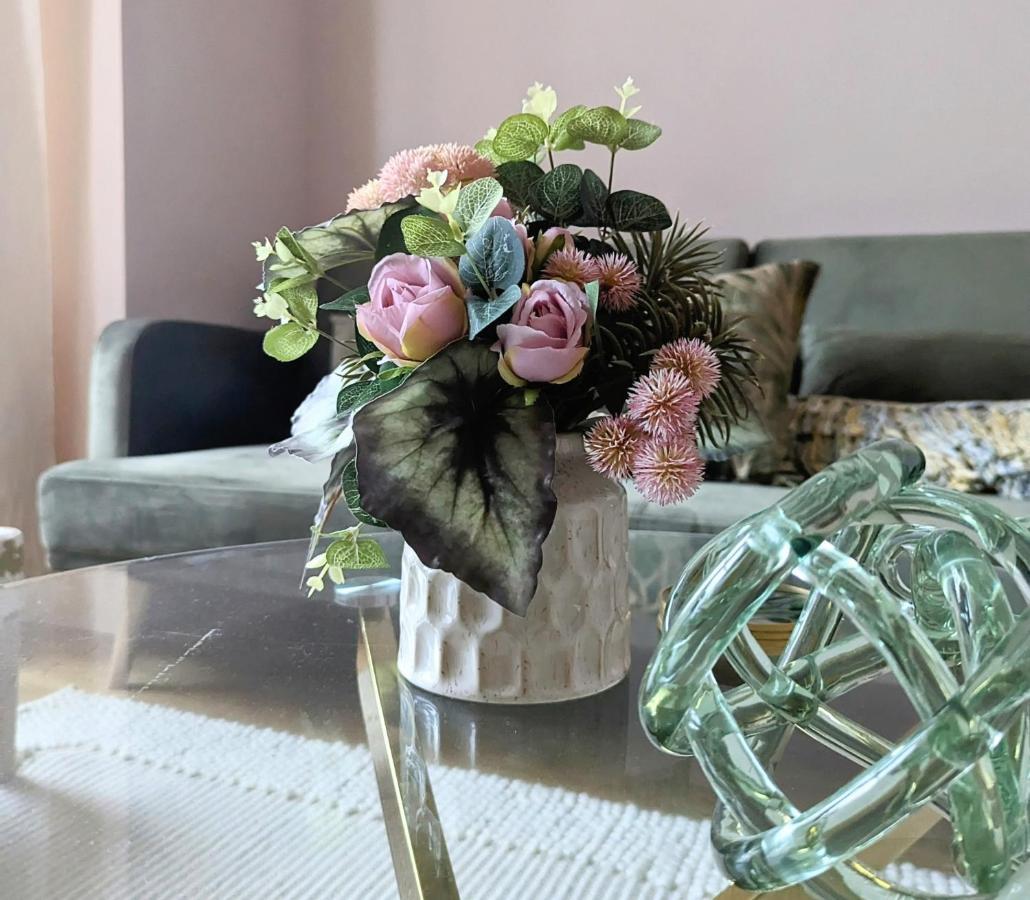 Gorgeous Apartment Wood Green Palmers Green Bagian luar foto